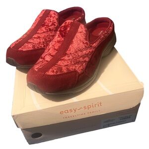 Price REDUCED Easy Spirit Women's Travel Time Red, Slip-On Shoes, Size 8.5 Wide